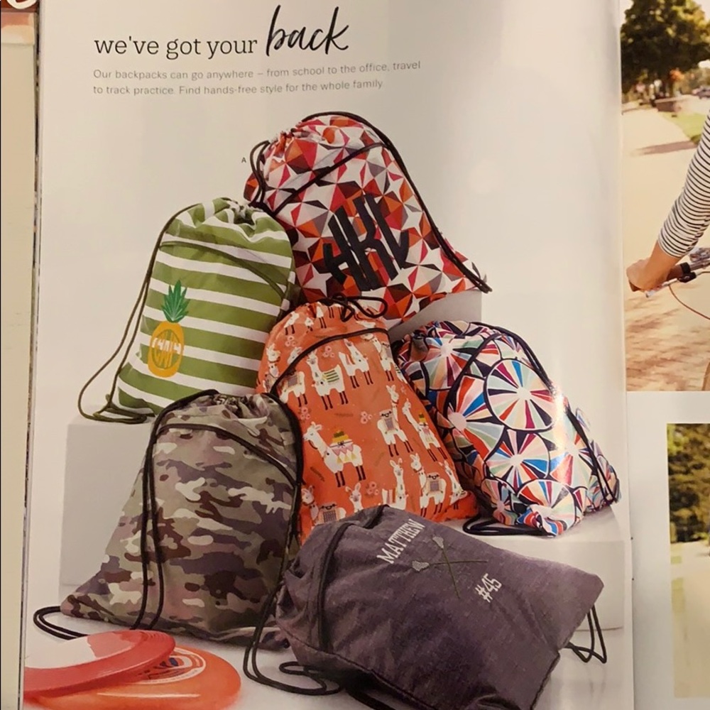 You get BOTH! Camo Lovers Bundle Thirty-One